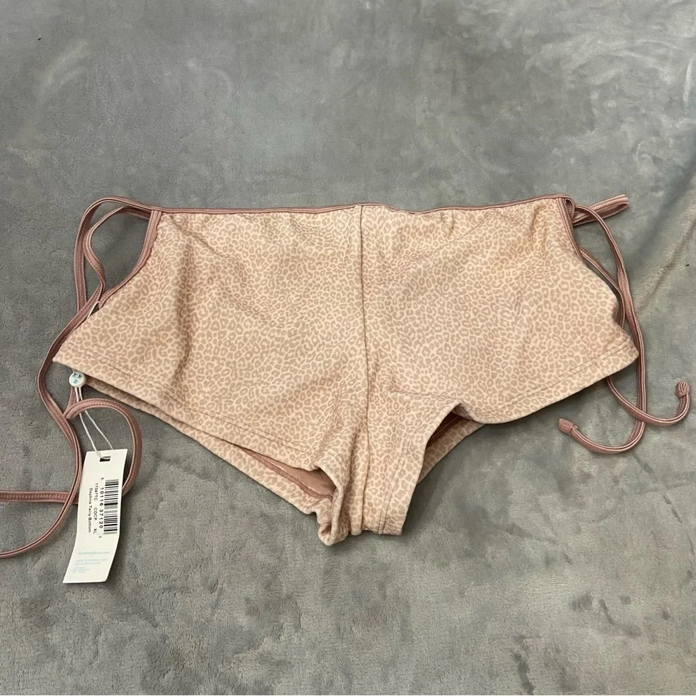 New! Frankie’s Bikinis Daphne Terry Cheeky Boy Short Coco Cheetah 10739
